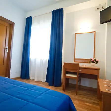 Hotel Donnini-2